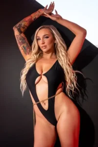 bimbo sets lesbian thirst trap 2026